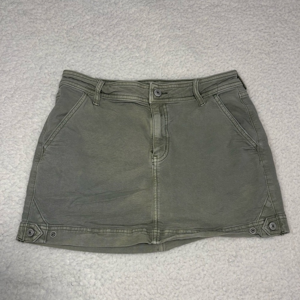 American Eagle Women Green High Rise Stretch Mini Skirt